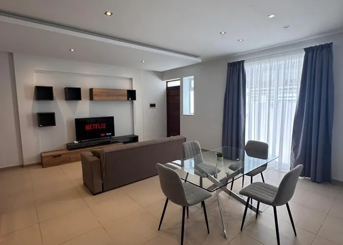 Brand New - Sliema, Modern , Great Location ! 아파트 *