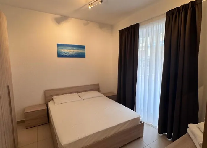 Brand New - Sliema, Modern , Great Location ! * 슬리에마