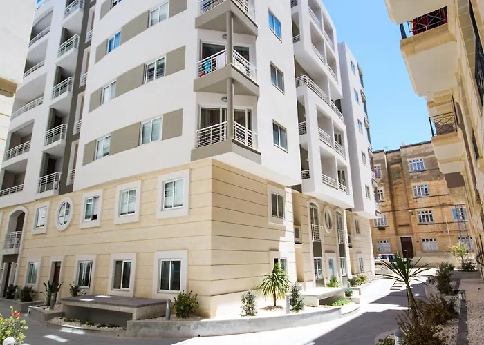 아파트 Brand New - Sliema, Modern , Great Location ! *
