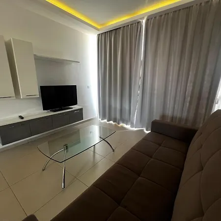 Apartamento Brand New - Sliema, Modern , Great Location !