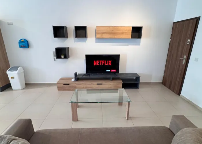 Brand New - Sliema, Modern , Great Location ! شقة سليمة