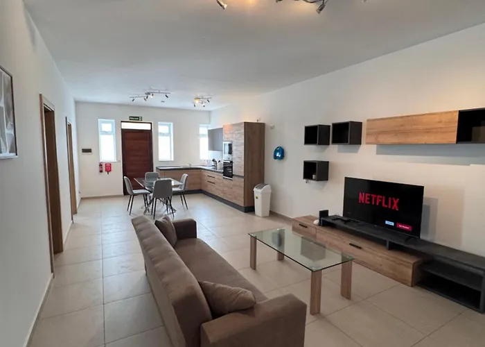 شقة Brand New - Sliema, Modern , Great Location ! سليمة