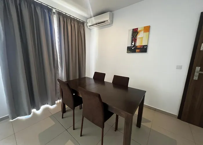 Brand New - Sliema, Modern , Great Location ! شقة *